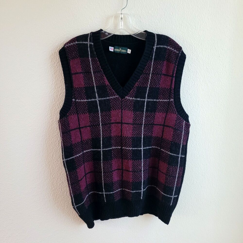 Vintage Wool Blend Sweater Vest XL Mens Plaid USA Red Black Boundary Waters